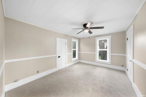 201 W 1st Street Warren IN 46792