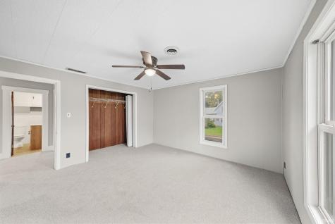 201 W 1st Street Warren IN 46792