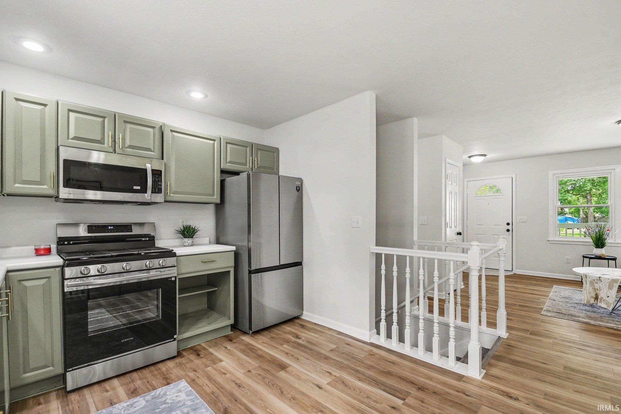 56275 Ellen Avenue Mishawaka IN 46545