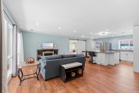 6521 Donna Drive Fort Wayne IN 46819