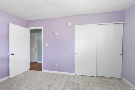 6521 Donna Drive Fort Wayne IN 46819