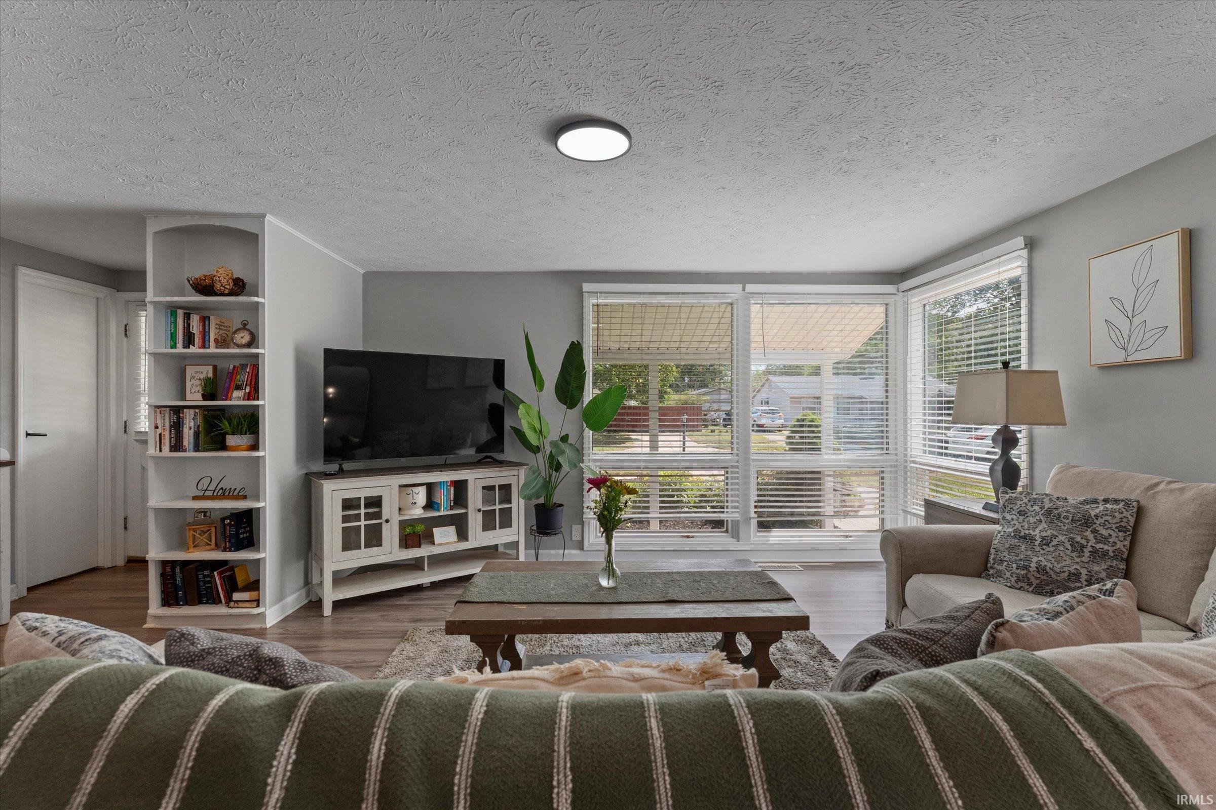 837 Patterson Drive South Bend IN 46615