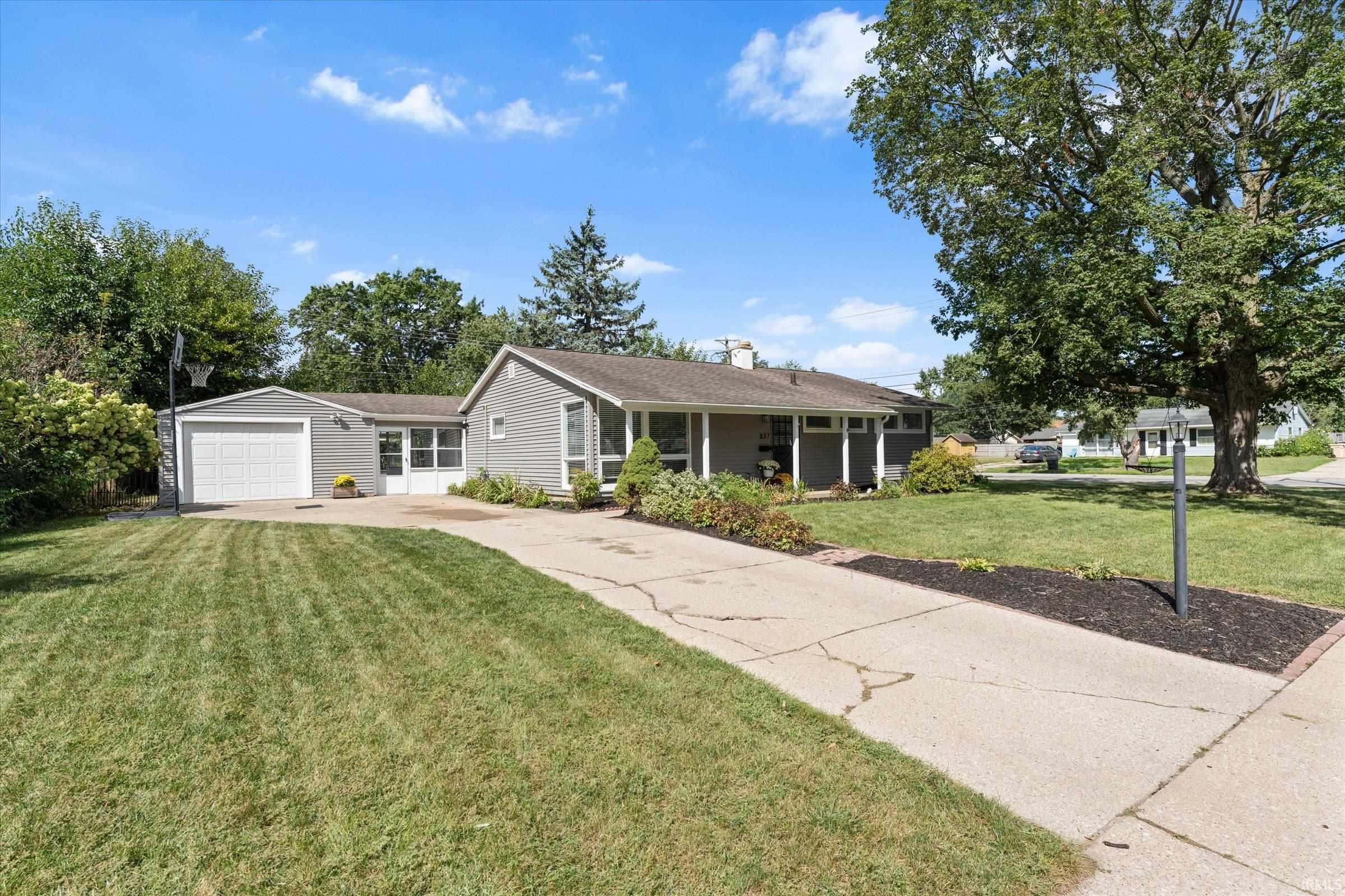 837 Patterson Drive South Bend IN 46615