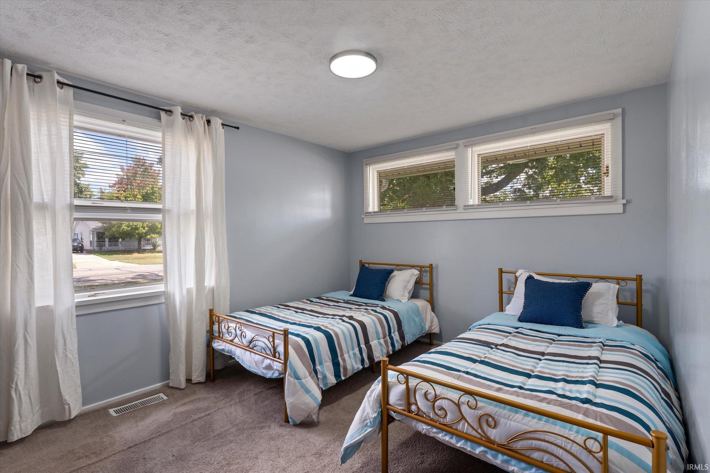 837 Patterson Drive South Bend IN 46615