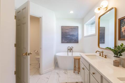 13010 Columa Bay Fort Wayne IN 46845