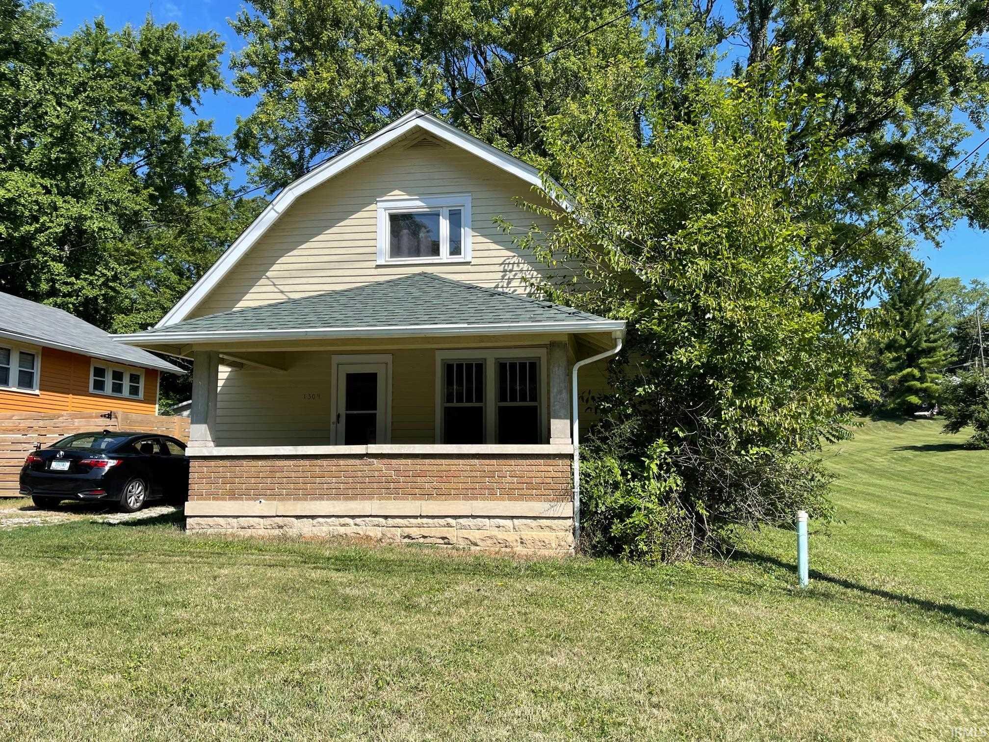 1304 W 17th Street Bloomington IN 47404