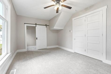 213 E 3rd Street Warren IN 46792