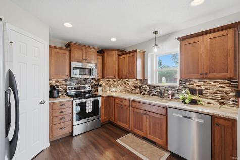 2919 Derry Place Fort Wayne IN 46818