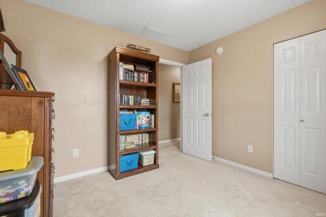 2919 Derry Place Fort Wayne IN 46818
