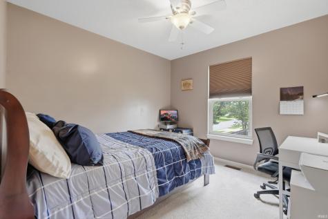 2919 Derry Place Fort Wayne IN 46818