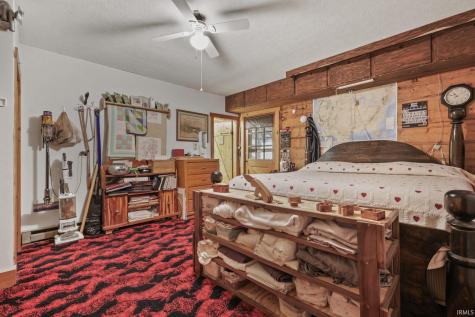 1222 Wpa Road Mitchell IN 47446