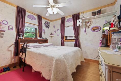 1222 Wpa Road Mitchell IN 47446
