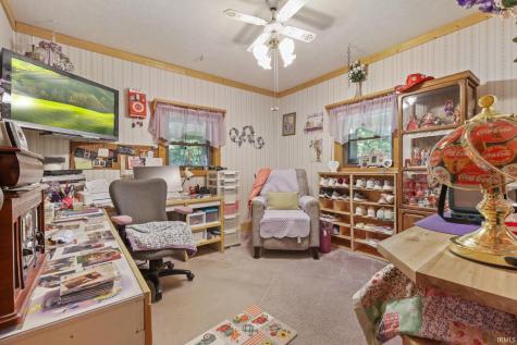 1222 Wpa Road Mitchell IN 47446