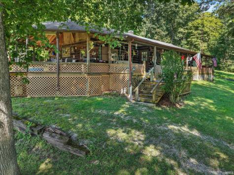 1222 Wpa Road Mitchell IN 47446