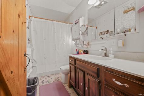 1222 Wpa Road Mitchell IN 47446