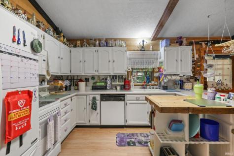 1222 Wpa Road Mitchell IN 47446