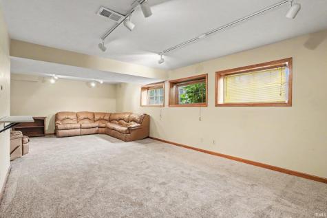 52742 Red Fox Trail South Bend IN 46628