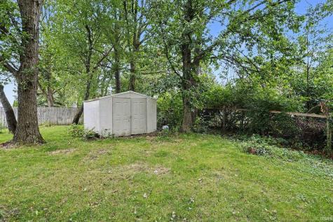 52742 Red Fox Trail South Bend IN 46628