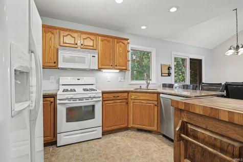 52742 Red Fox Trail South Bend IN 46628