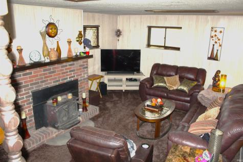 1105 N 170 W Angola IN 46703