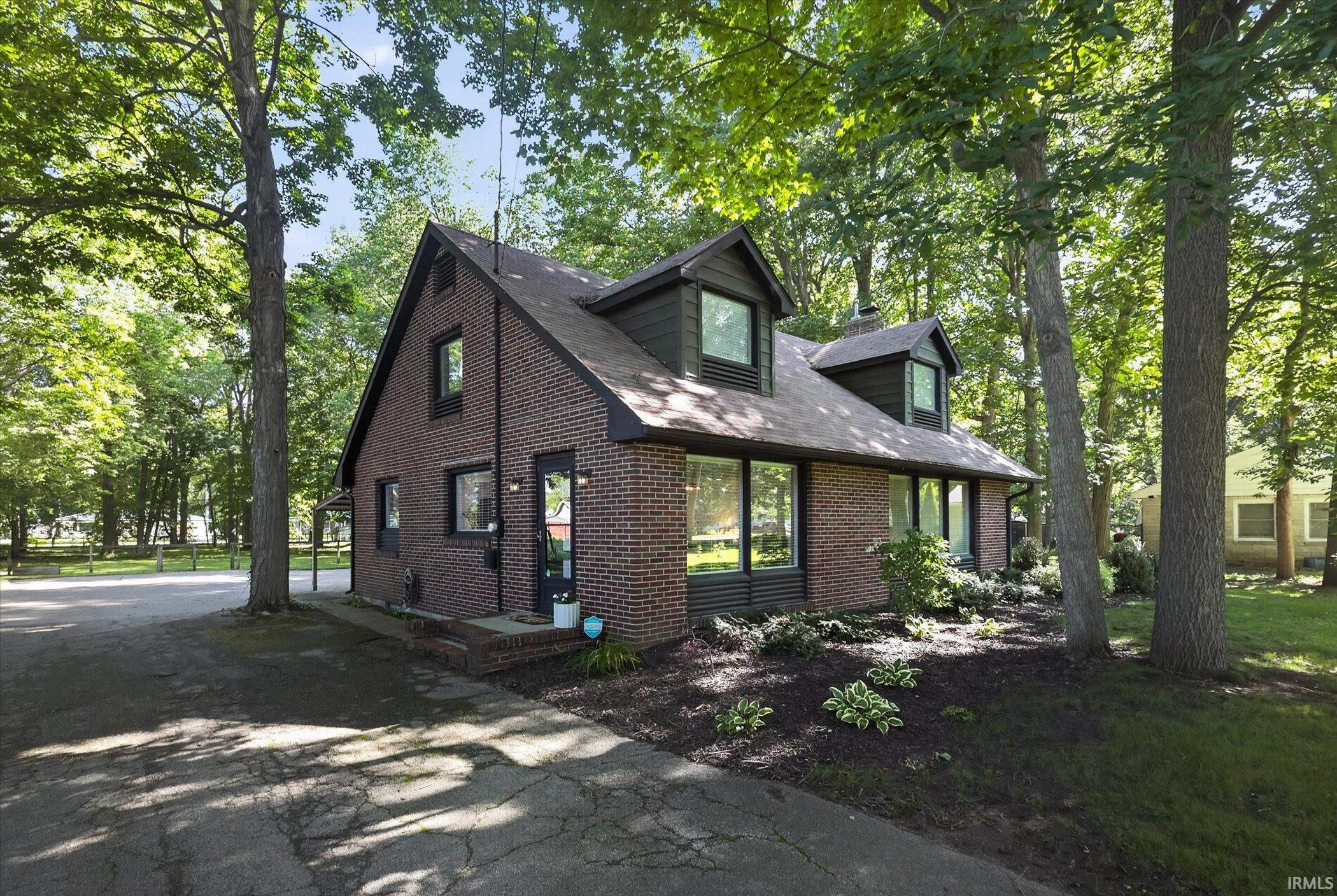 2111 Bashor Road Goshen IN 46526