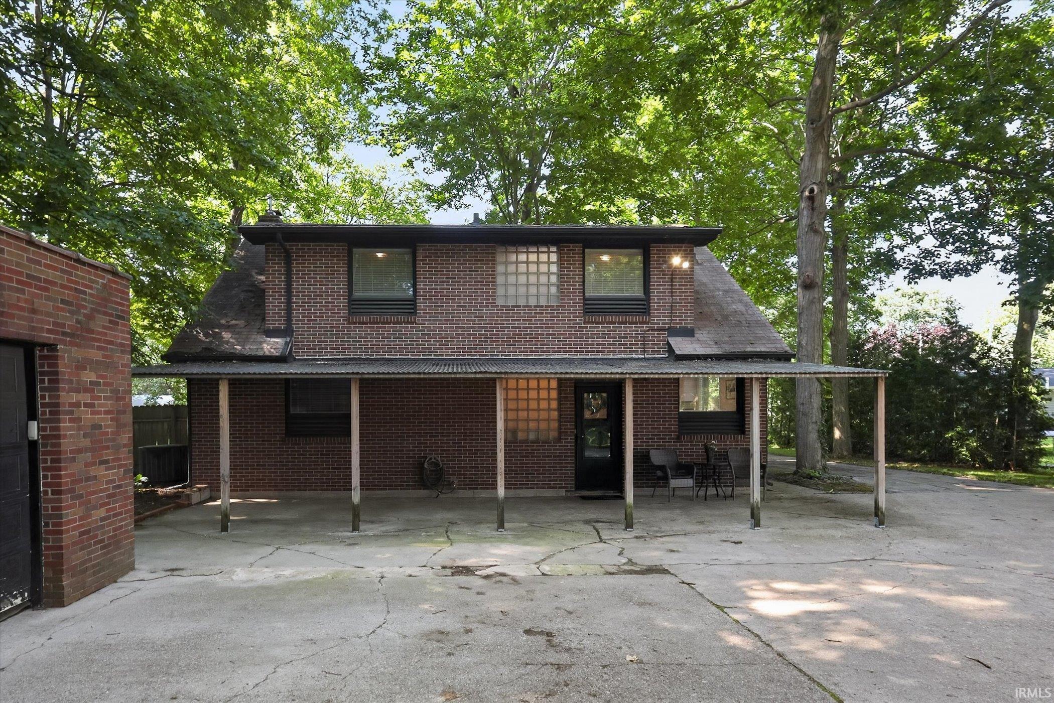 2111 Bashor Road Goshen IN 46526
