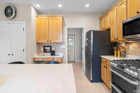 550 N Admirals Pointe Drive Lafayette IN 47909