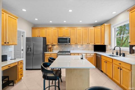 550 N Admirals Pointe Drive Lafayette IN 47909