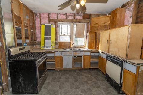 1109 Diamond Avenue South Bend IN 46628