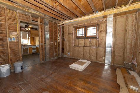 1109 Diamond Avenue South Bend IN 46628