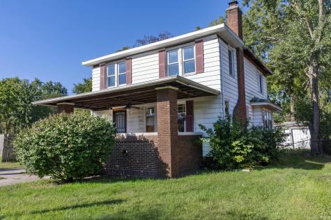 1109 Diamond Avenue South Bend IN 46628