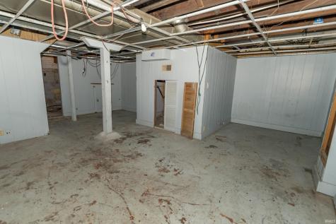 1109 Diamond Avenue South Bend IN 46628