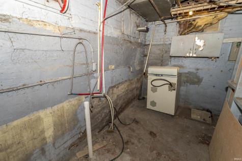 1109 Diamond Avenue South Bend IN 46628