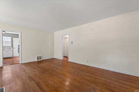717 Northwood Drive South Bend IN 46617