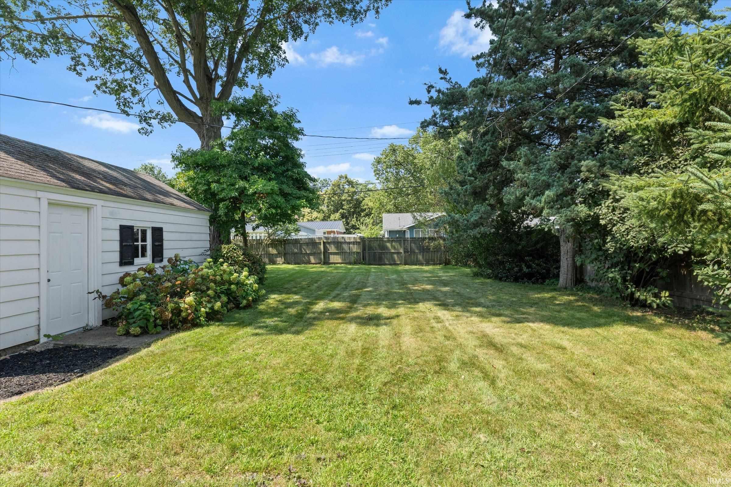 717 Northwood Drive South Bend IN 46617