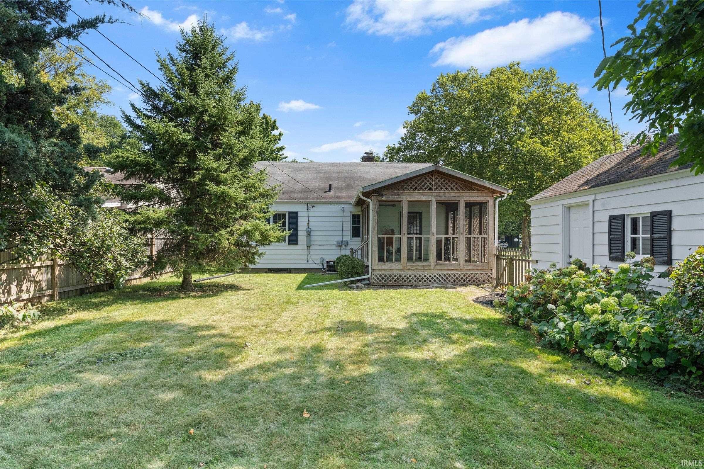 717 Northwood Drive South Bend IN 46617
