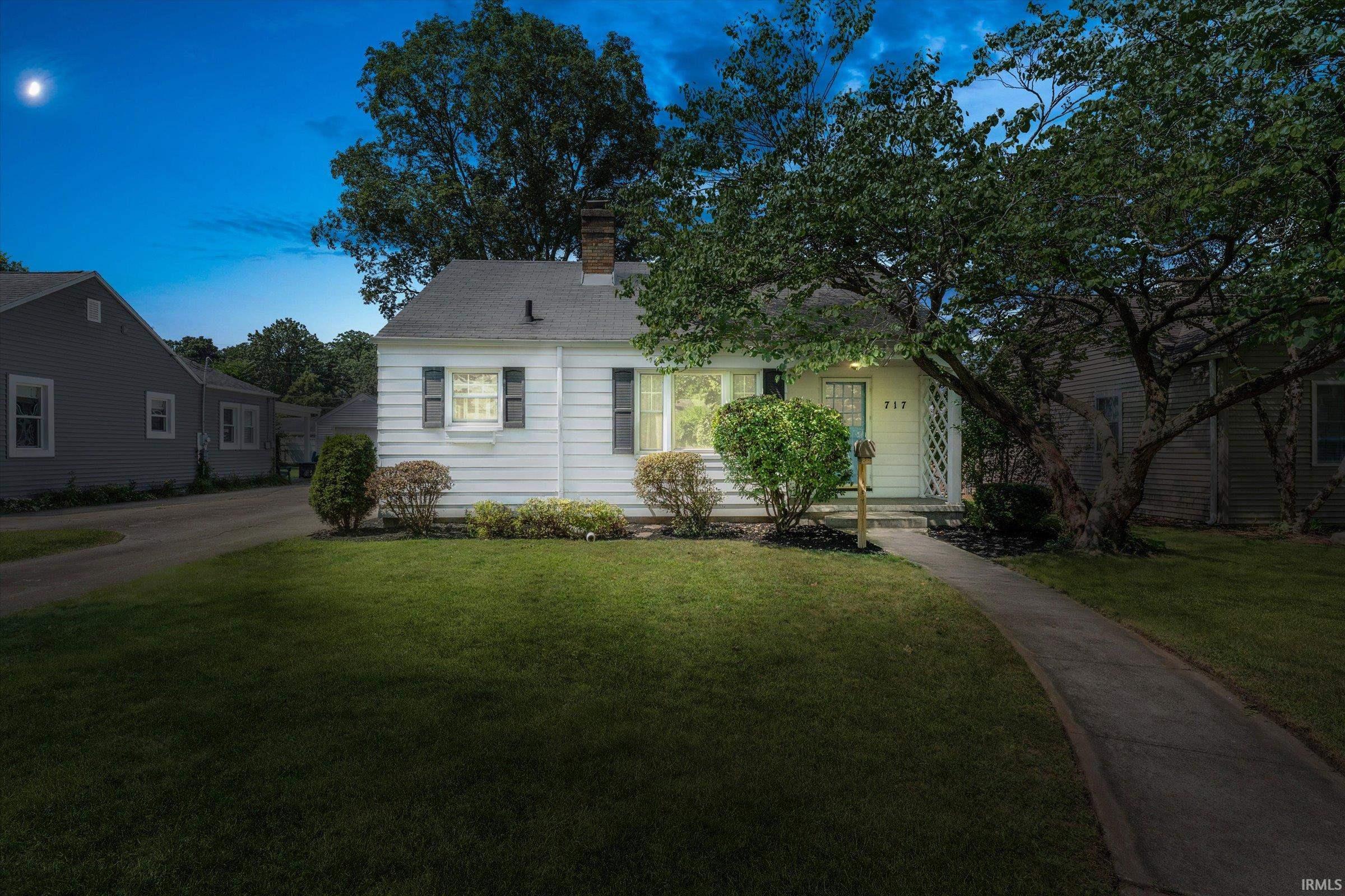 717 Northwood Drive South Bend IN 46617