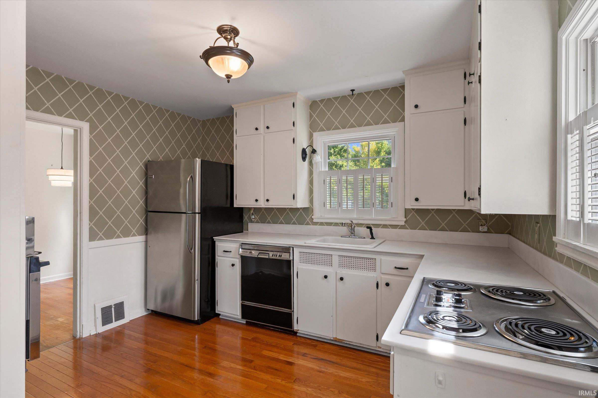 717 Northwood Drive South Bend IN 46617