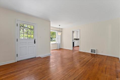 717 Northwood Drive South Bend IN 46617
