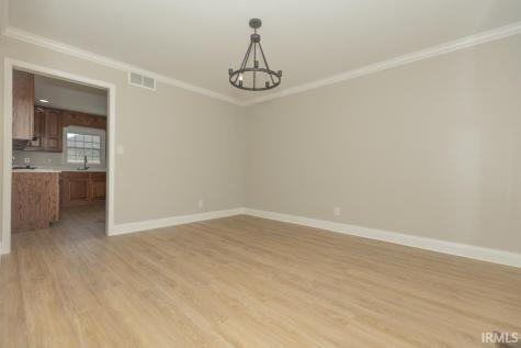 7527 Taylor Circle Evansville IN 47715