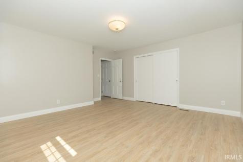 7527 Taylor Circle Evansville IN 47715