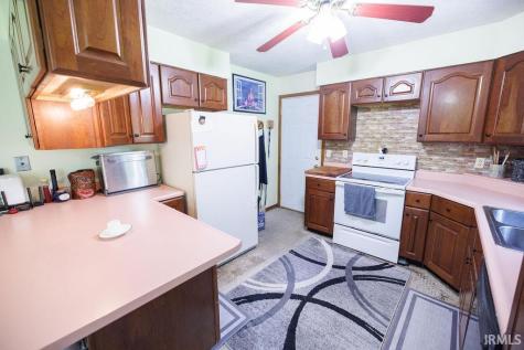 1715 Hillcrest Drive Spencer IN 47470