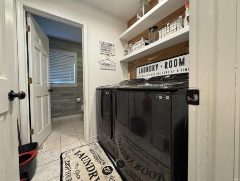 1235 W Lakeview Drive Peru IN 46970