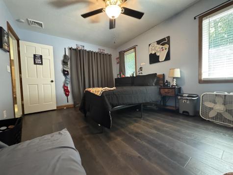 1235 W Lakeview Drive Peru IN 46970