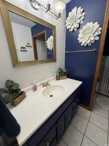 1235 W Lakeview Drive Peru IN 46970