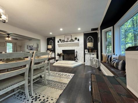 1235 W Lakeview Drive Peru IN 46970
