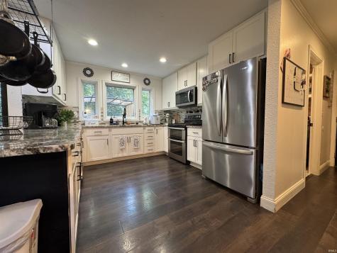 1235 W Lakeview Drive Peru IN 46970