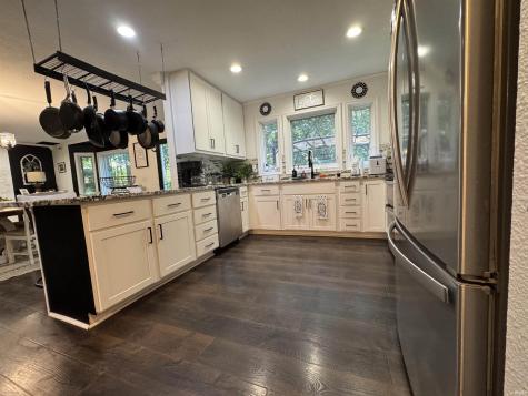 1235 W Lakeview Drive Peru IN 46970