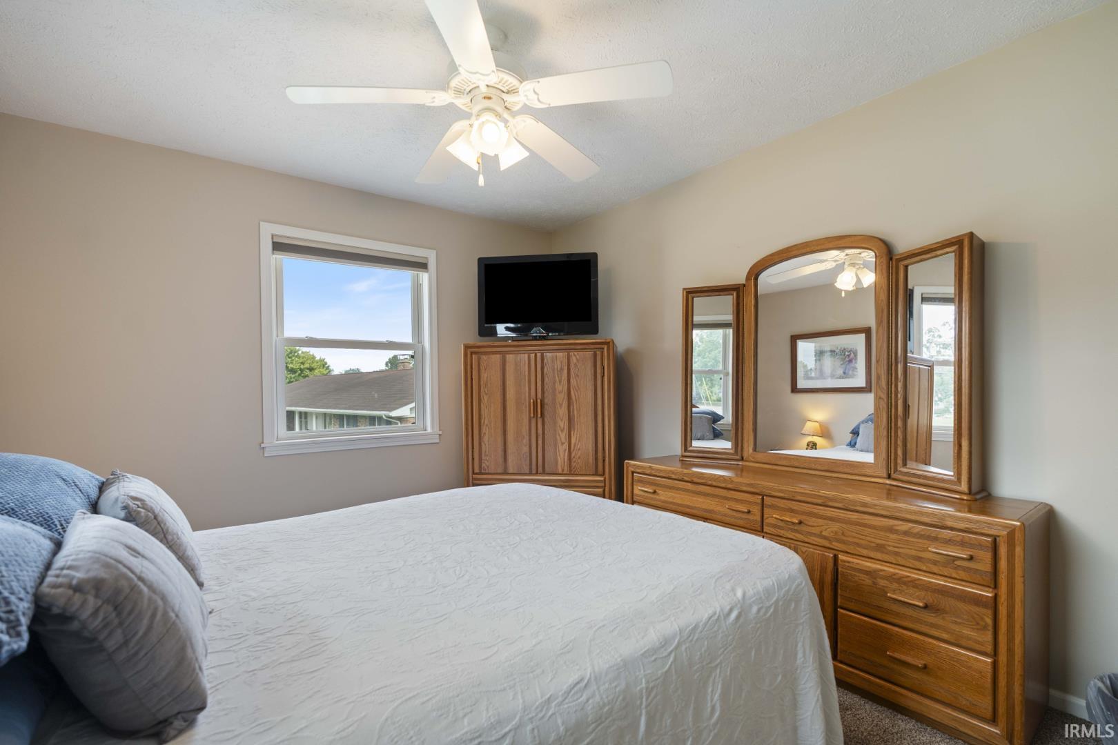 260 Gilliam Drive Warsaw IN 46590