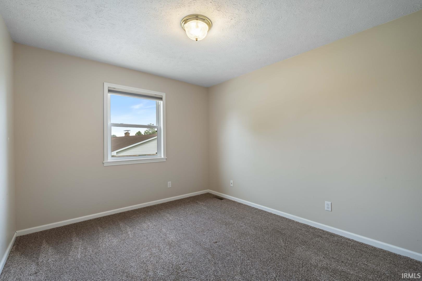 260 Gilliam Drive Warsaw IN 46590